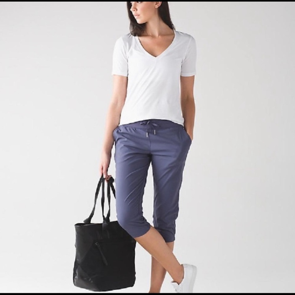 Lululemon Studio Crop in “greyvy”